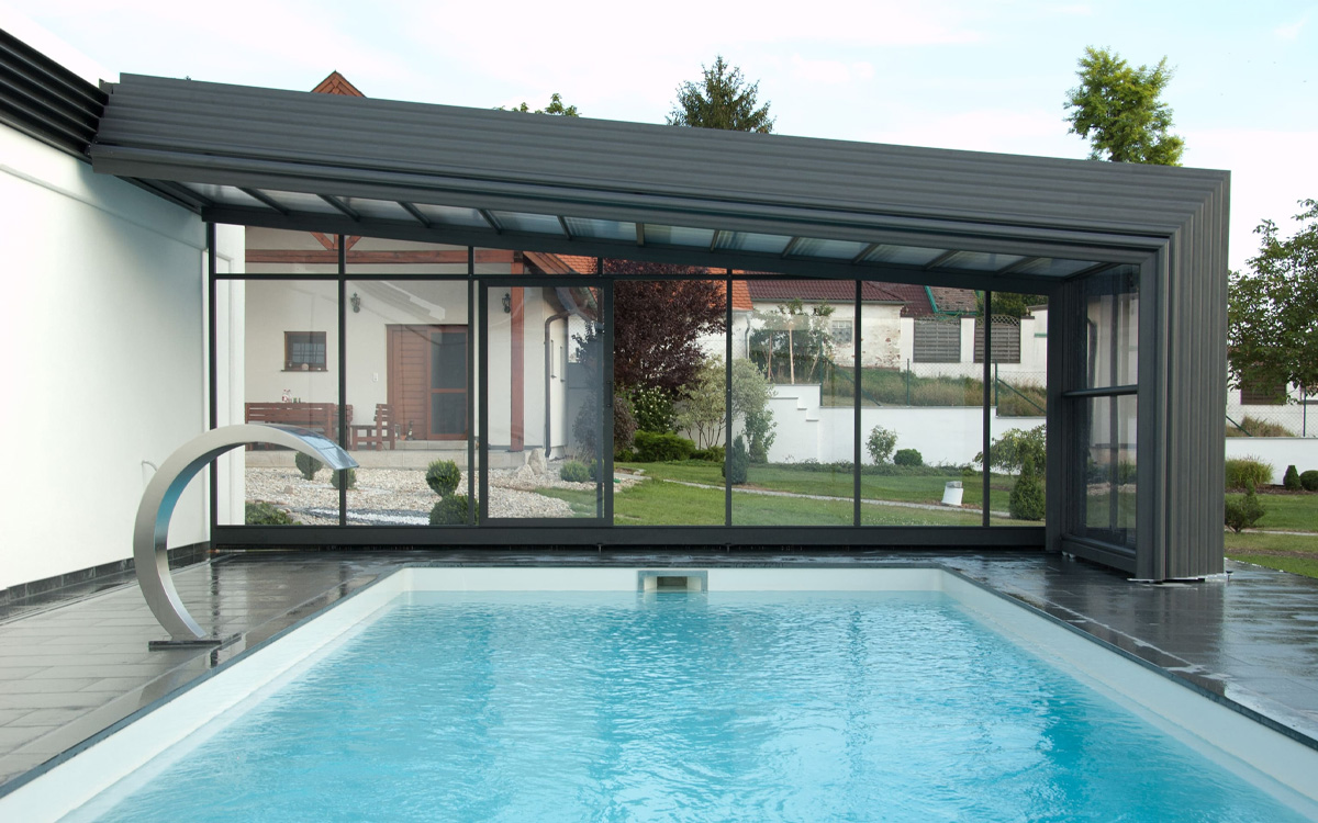 Hotel Swimming-pool-cover-near-a-wall
