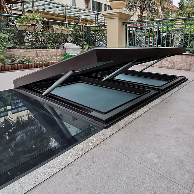 Lightwell motorized 90° top hung skylight