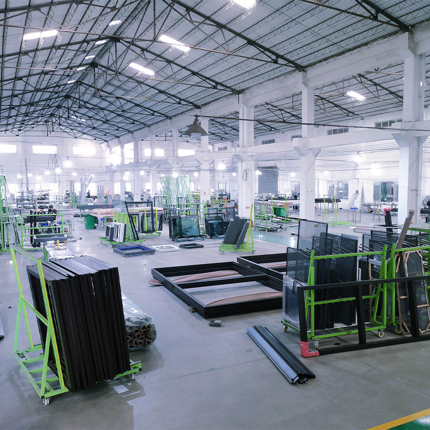 Retractable Pool Covers Workshop Production