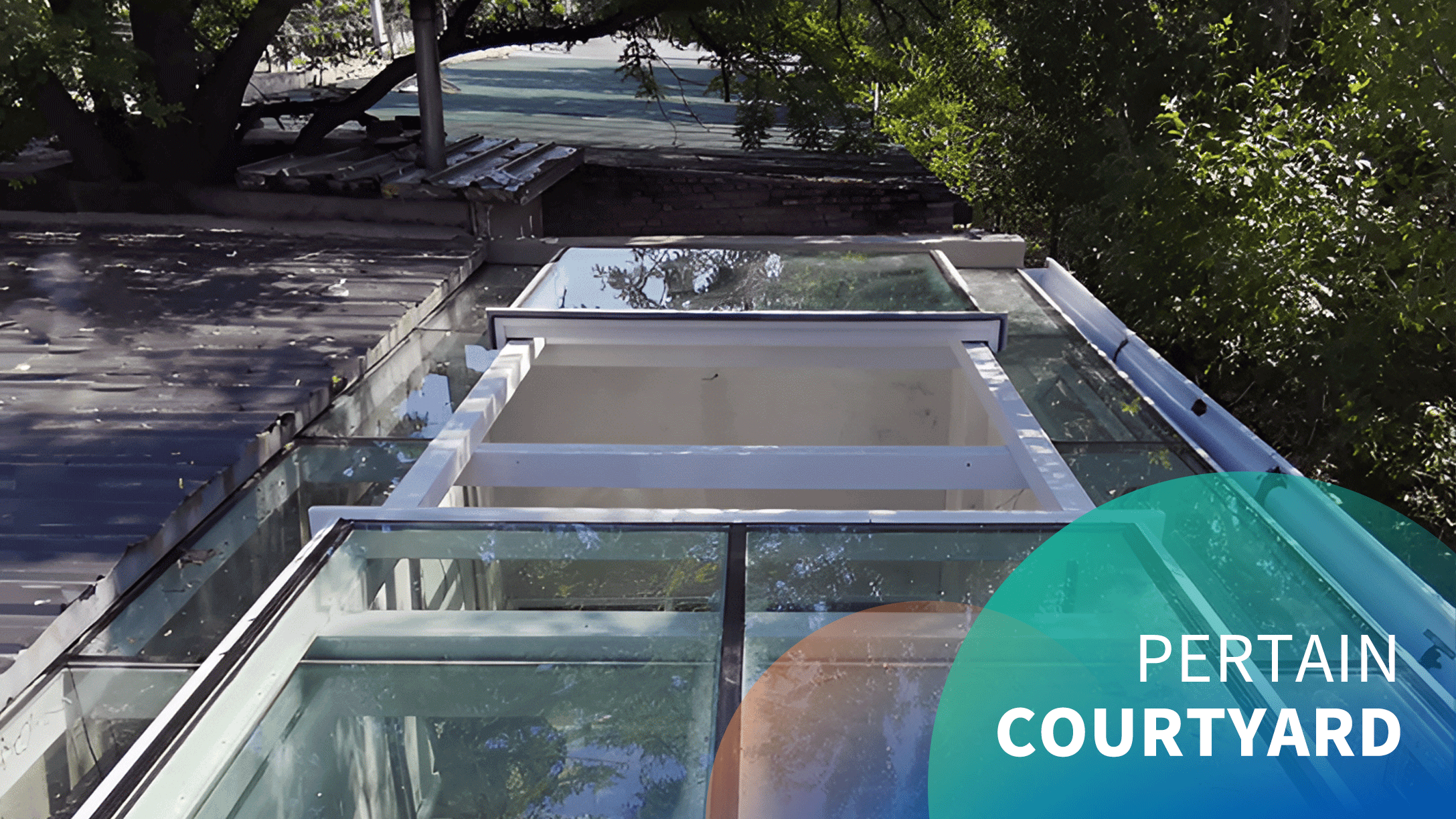 Motorized Horizontal Folio Garden Sliding Skylight