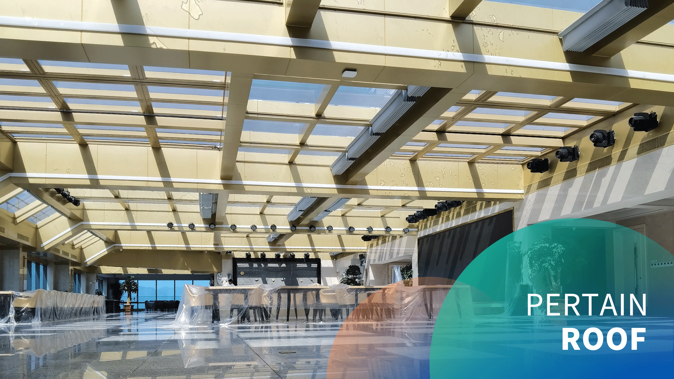 Electric large roof sliding skylight