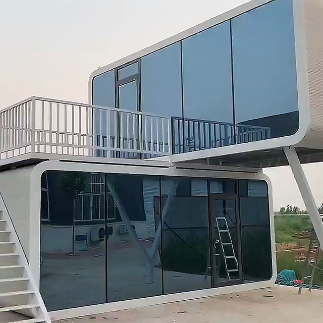 Canada-Starry-House-Project